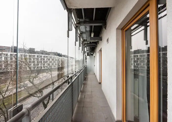 Wola Sunset Apartment Free Parking