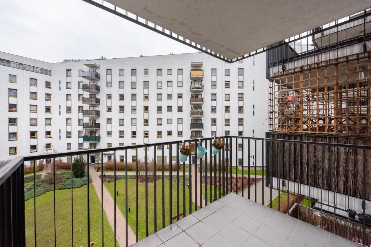 Apartment Wola Sunset Free Parking Warschau